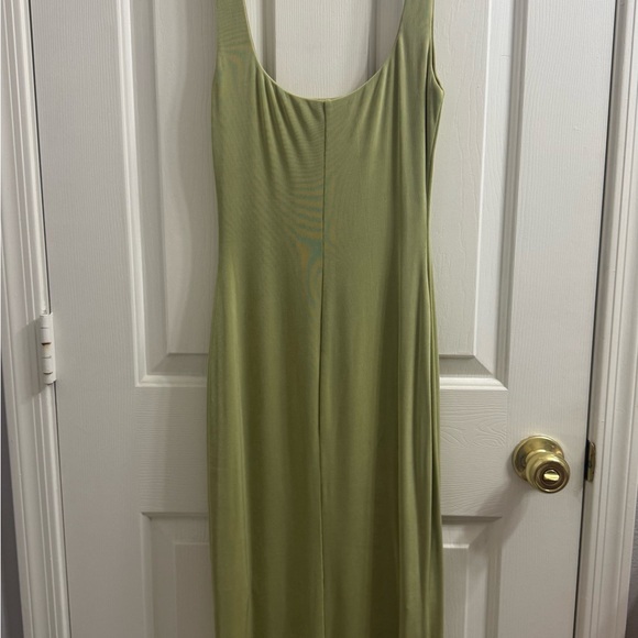 NWT Mirror Palais Supermodel Dress in Pistachio - Size Medium - Picture 13 of 14